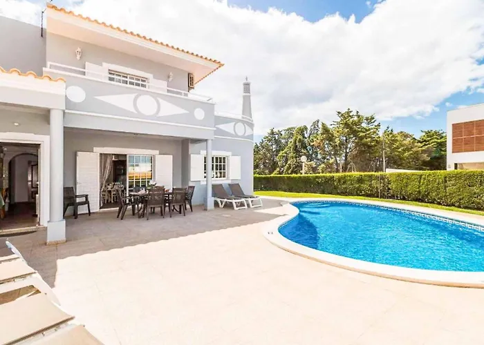 Silva Balbina וילה *